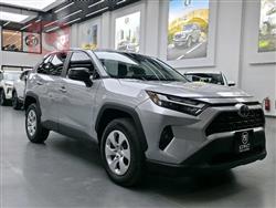 تۆیۆتا ڕاڤ 4